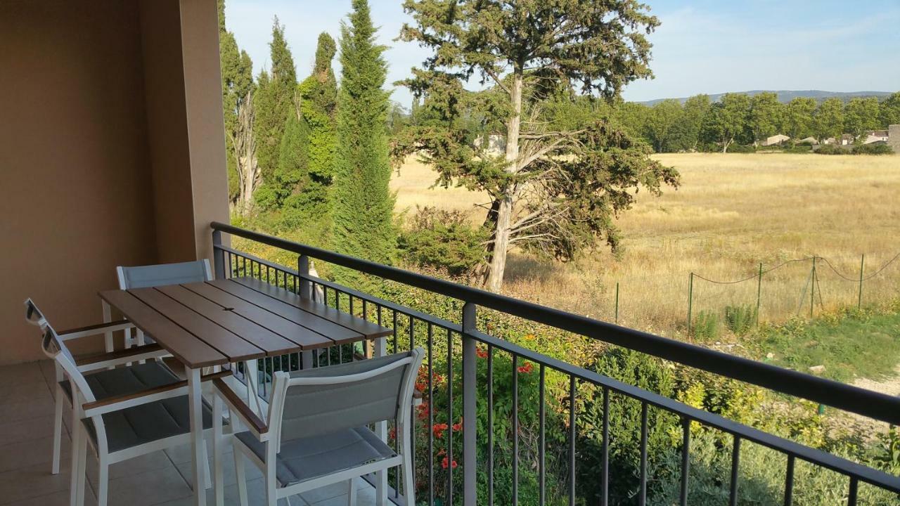 Апартаменти Apt 50M2 Avec Balcon Tout Equipe Proche D'Avignon Перн-ле-Фонтен Екстер'єр фото